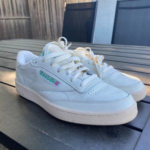 Reebok Club C 85  Vintage Green Off-White